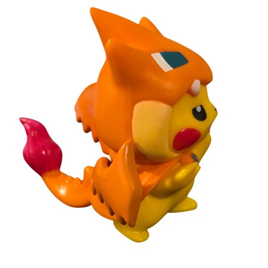 Pokémon Cosplay Figure - Pikachu M Charizard Y 3"