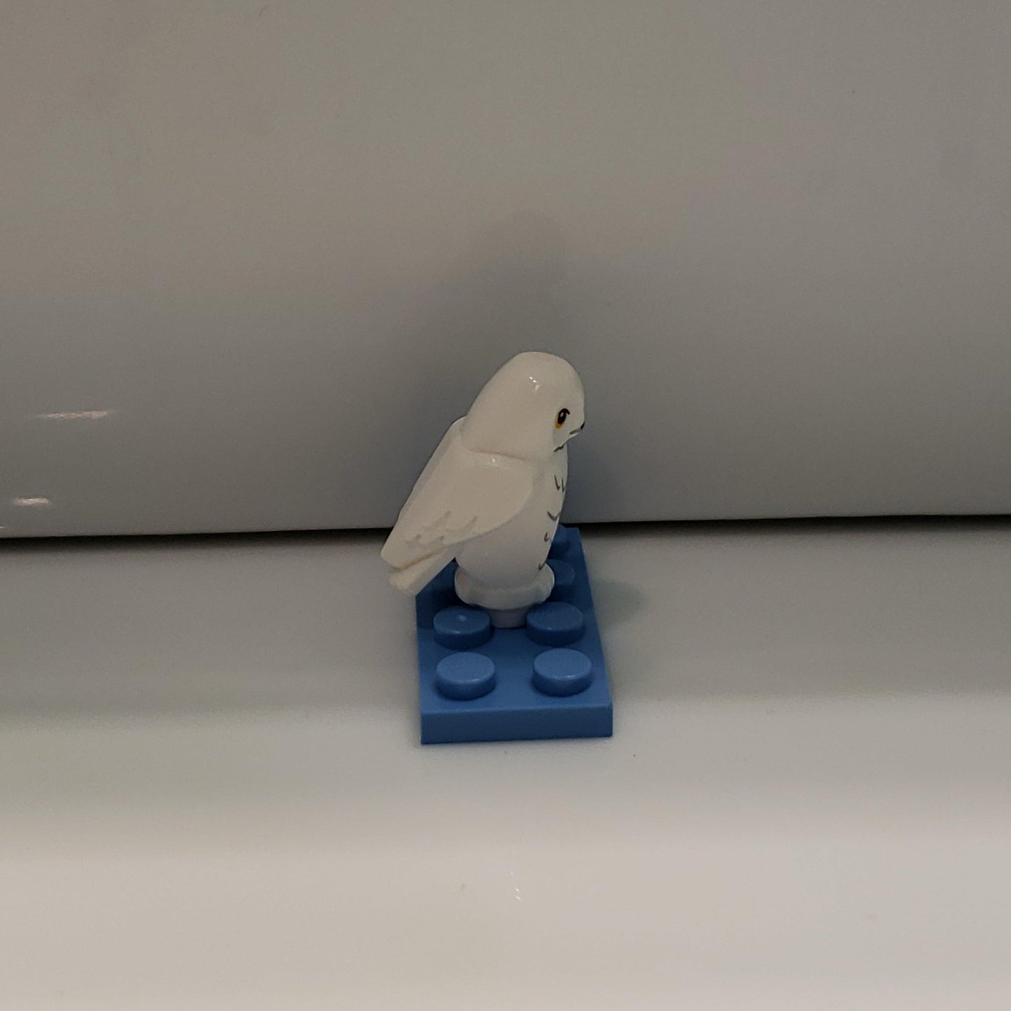 LEGO Harry Potter Holiday Hedwig Minifigure 76404