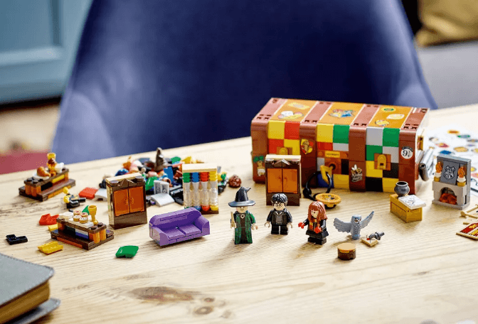 Lego Harry Potter Hogwarts Magical Trunk 76399