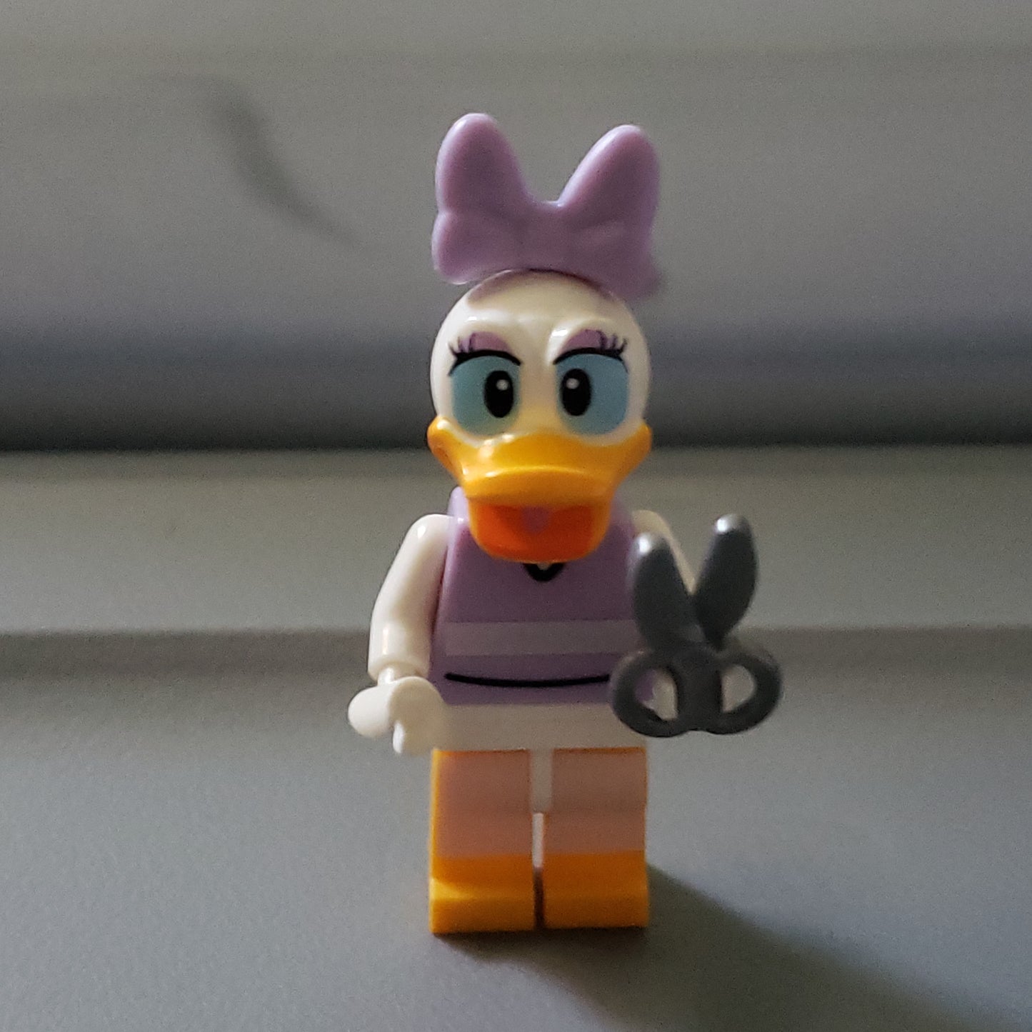 Custom Lego Compatible Daisy Duck Minifig