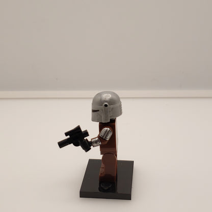 Custom Lego Compatible Holiday Mandalorian Minifig