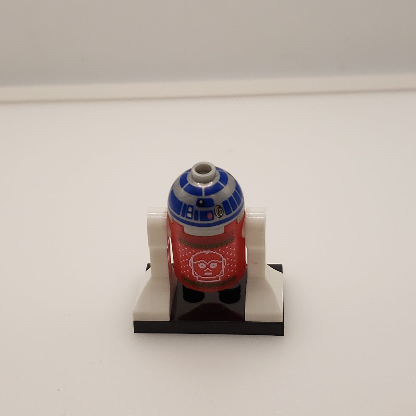 Custom Lego Compatible Holiday R2D2 Minifig