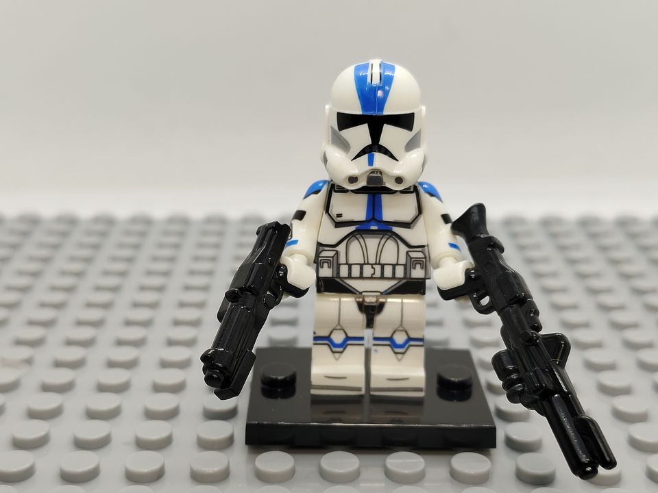 Custom Lego Compatible 501th Legion Clone Trooper Minifig