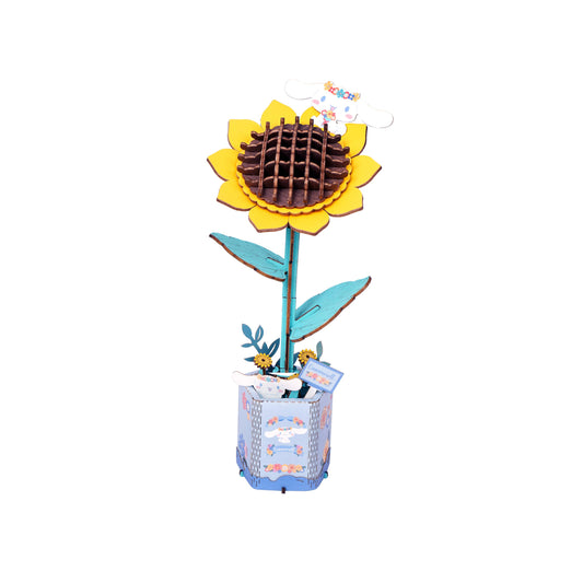 Hello Kitty® and Friends Cinnamoroll Sunflower