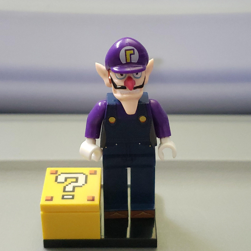 Custom Lego Compatible Waluigi Minifig