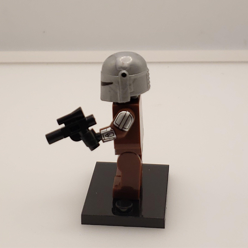 Custom Lego Compatible Holiday Mandalorian Minifig