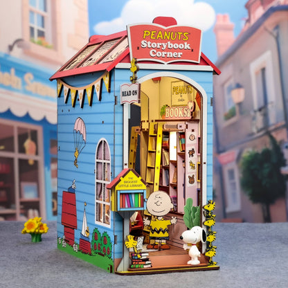 Peanuts Storybook Corner - DIY Book Nook Kit