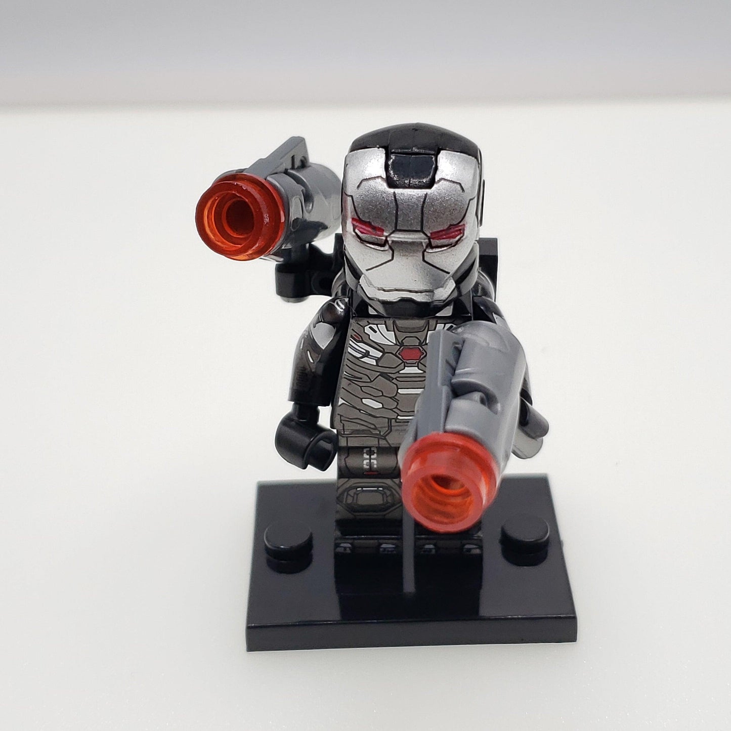 Benutzerdefinierte Lego-kompatible War Machine-Minifigur