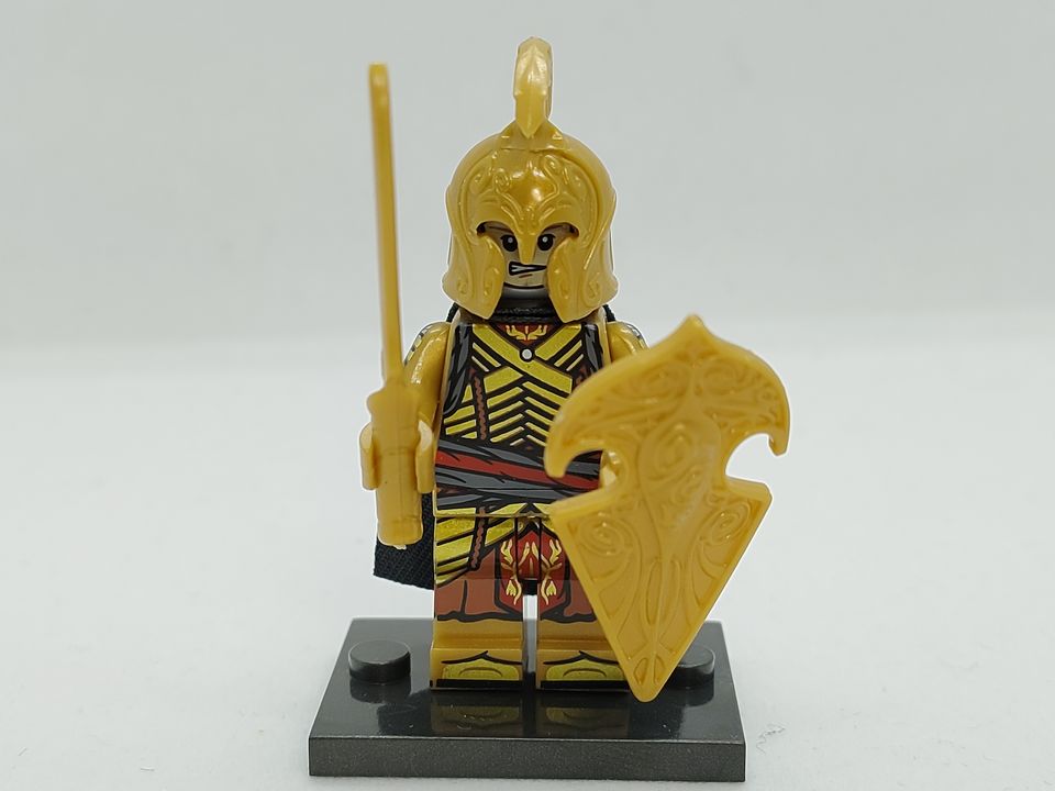 Lego Compatible Lord Of The Rings Galadhrim Warriors Elf Army Minifig - Sword and Shield w/ grin
