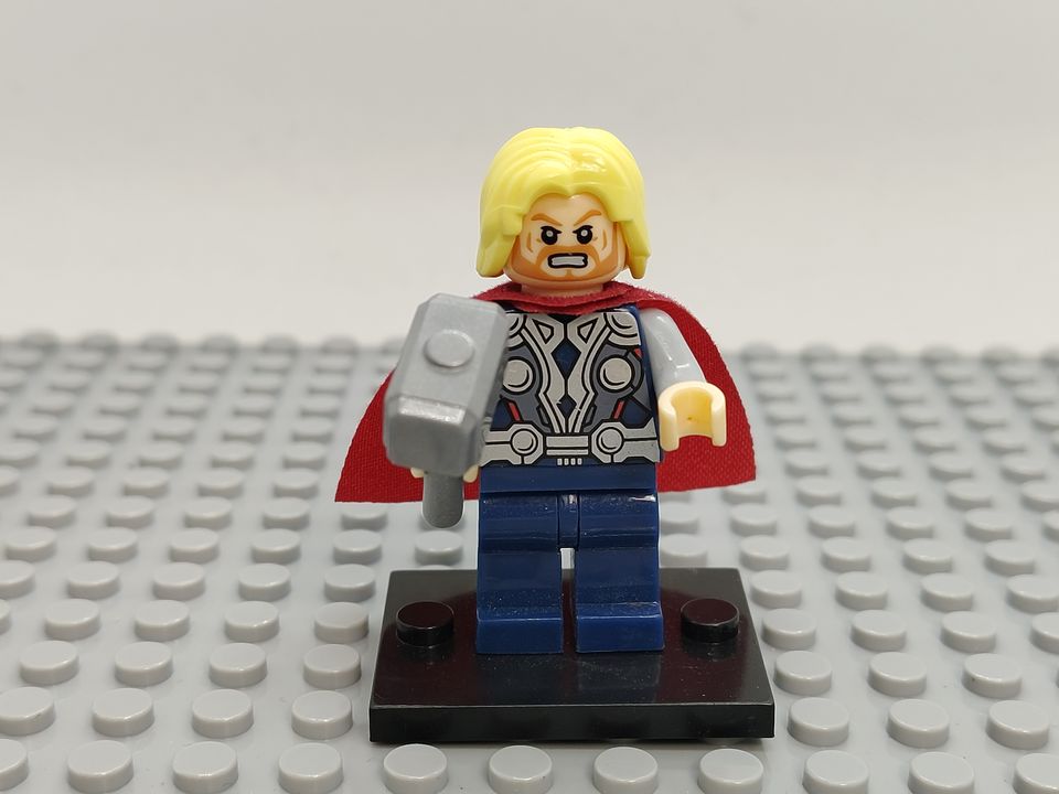 Custom Lego Compatible Thor Minifig