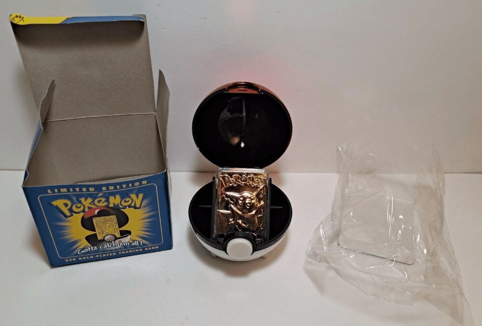 Limited Edition 1999 Burger King Pikachu Gold Card #25