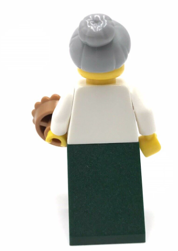 LEGO Mrs. Claus with Pie Minifigure 2022