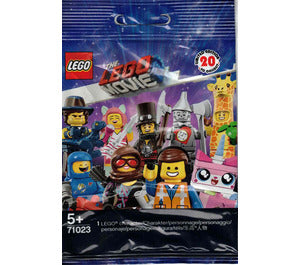 Package of the bag the Dorothy  Minifig comes in 